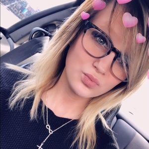 Meet your Posher, Jacey